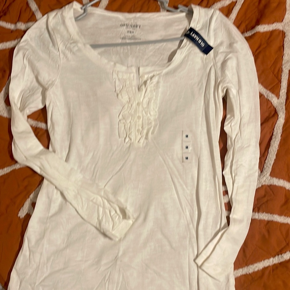 Brand New Old Navy White Long Sleeve Tee Size Medium